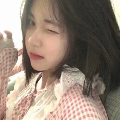 同龄人